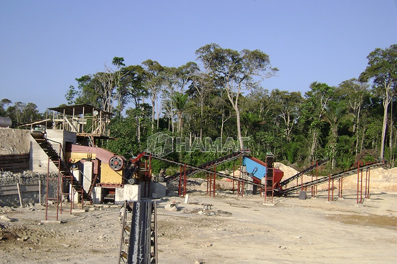 Usine fixe de concassage et de criblage de 150 à 180 t/h en Jamaïque