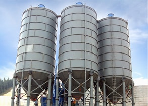 Silo à ciment de type boulonné